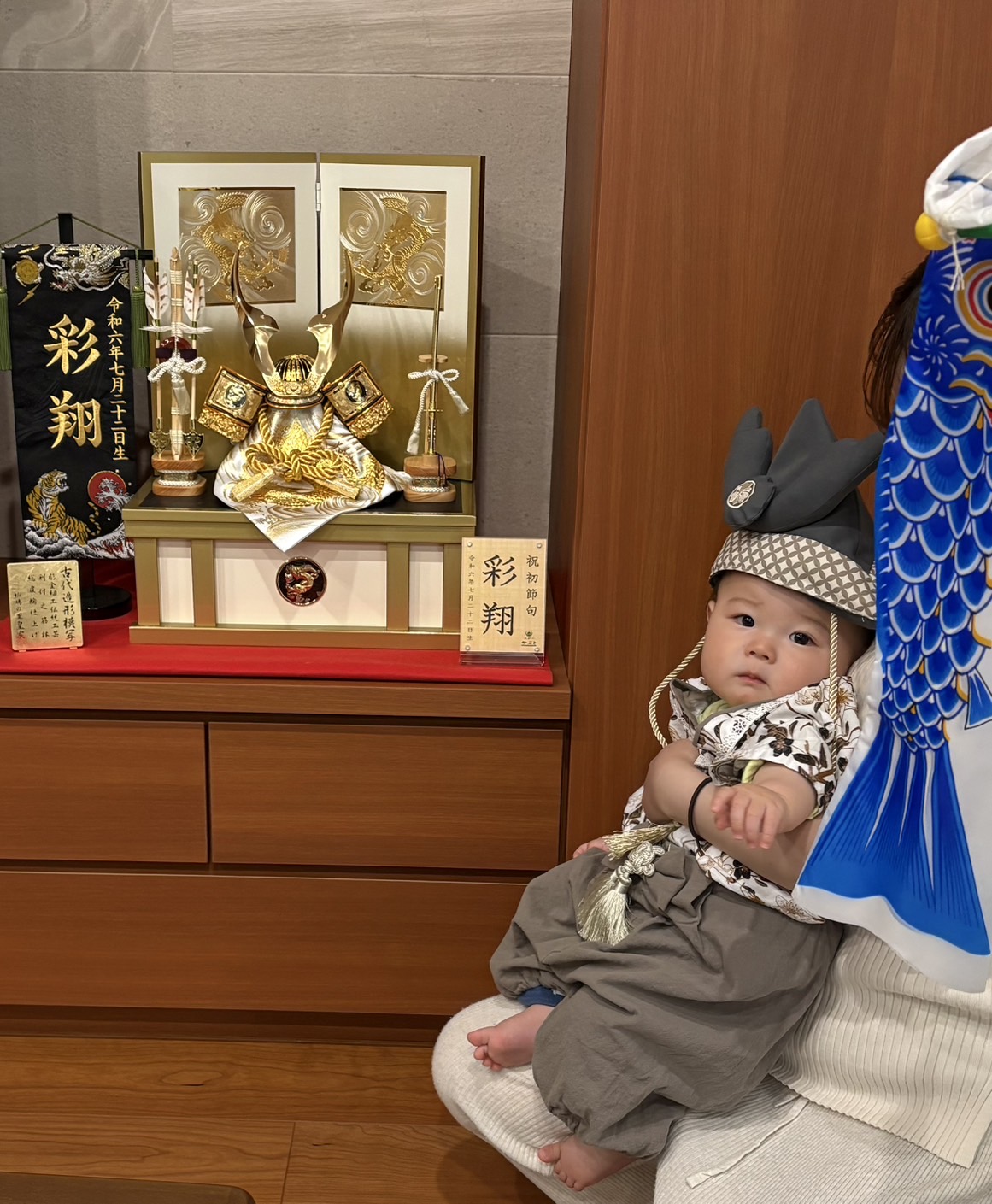 テレビ横にちょうど飾れる大きさでした！（福井市　古市様）